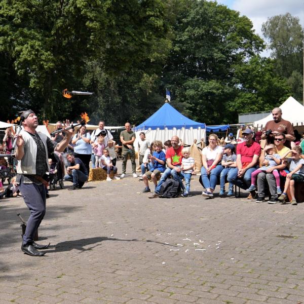 Der Tierpark + Fossilium Bochum begibt sich auf eine Zeitreise ins Mittelalter!